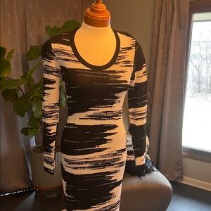 Black and White Patterned Women's Dress